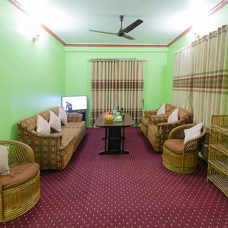 Paradise Boutique Hotel Покхара Екстер'єр фото